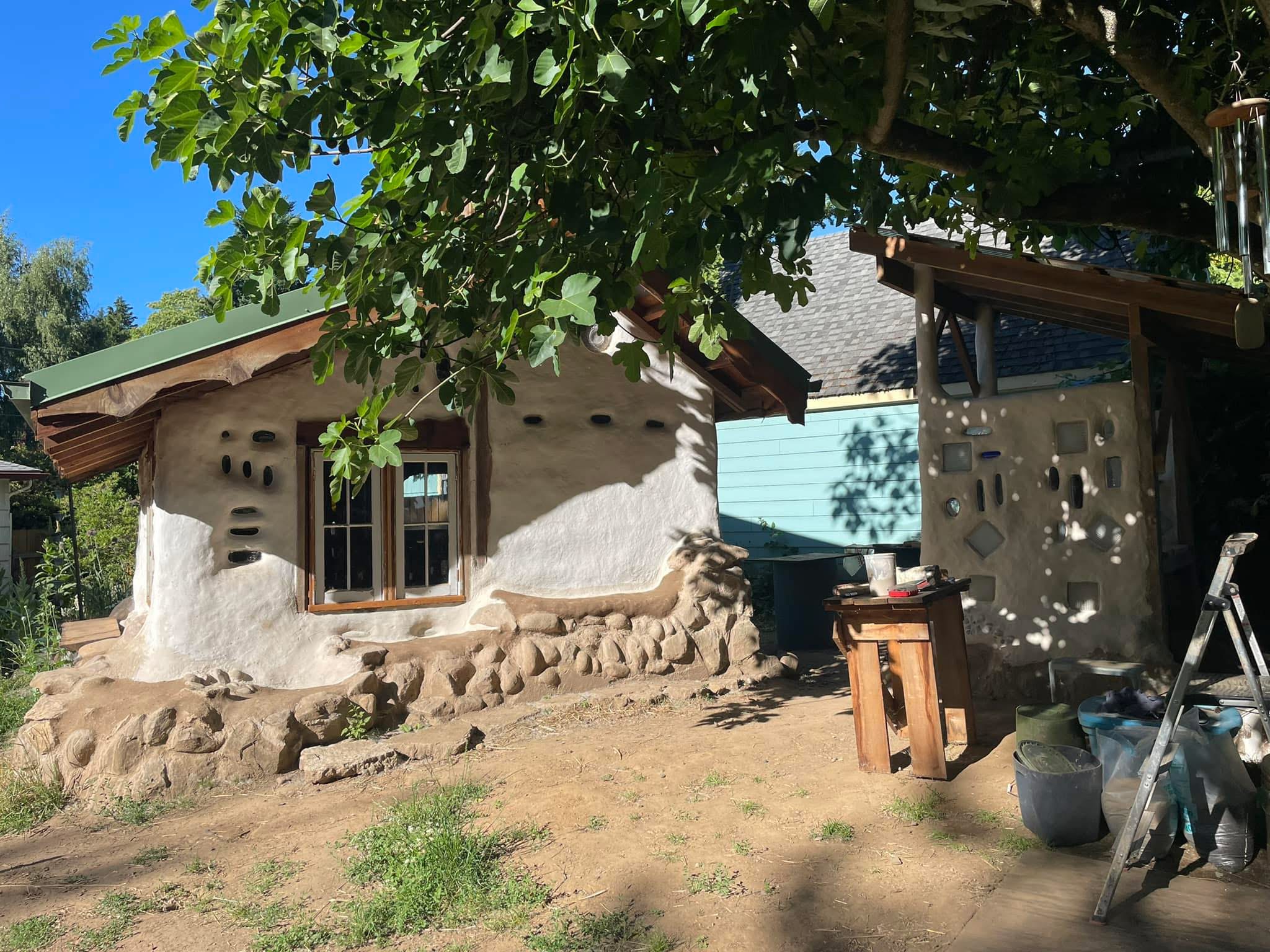 Cob structure mid-process