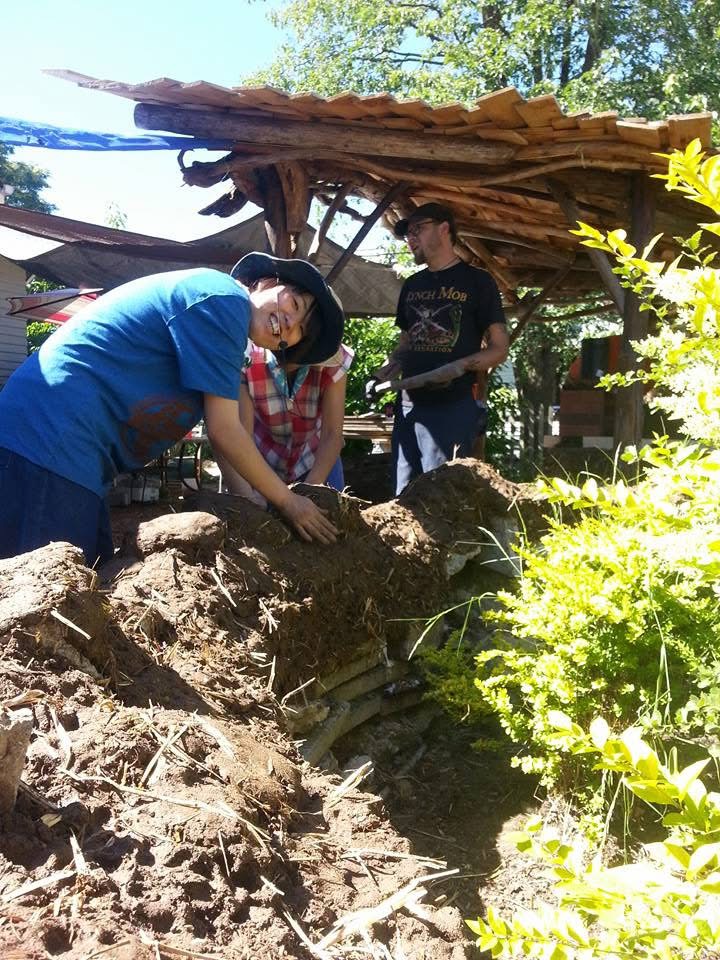 Hands-on natural building
